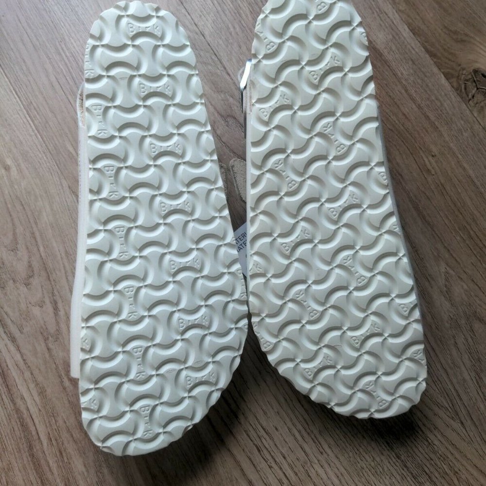 Birkenstock Milano Exquisite Leather Sandals - Picture 12 of 12